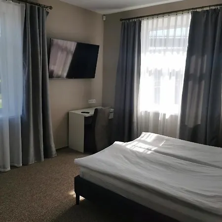 With Free Parking Hotel apartamentowy